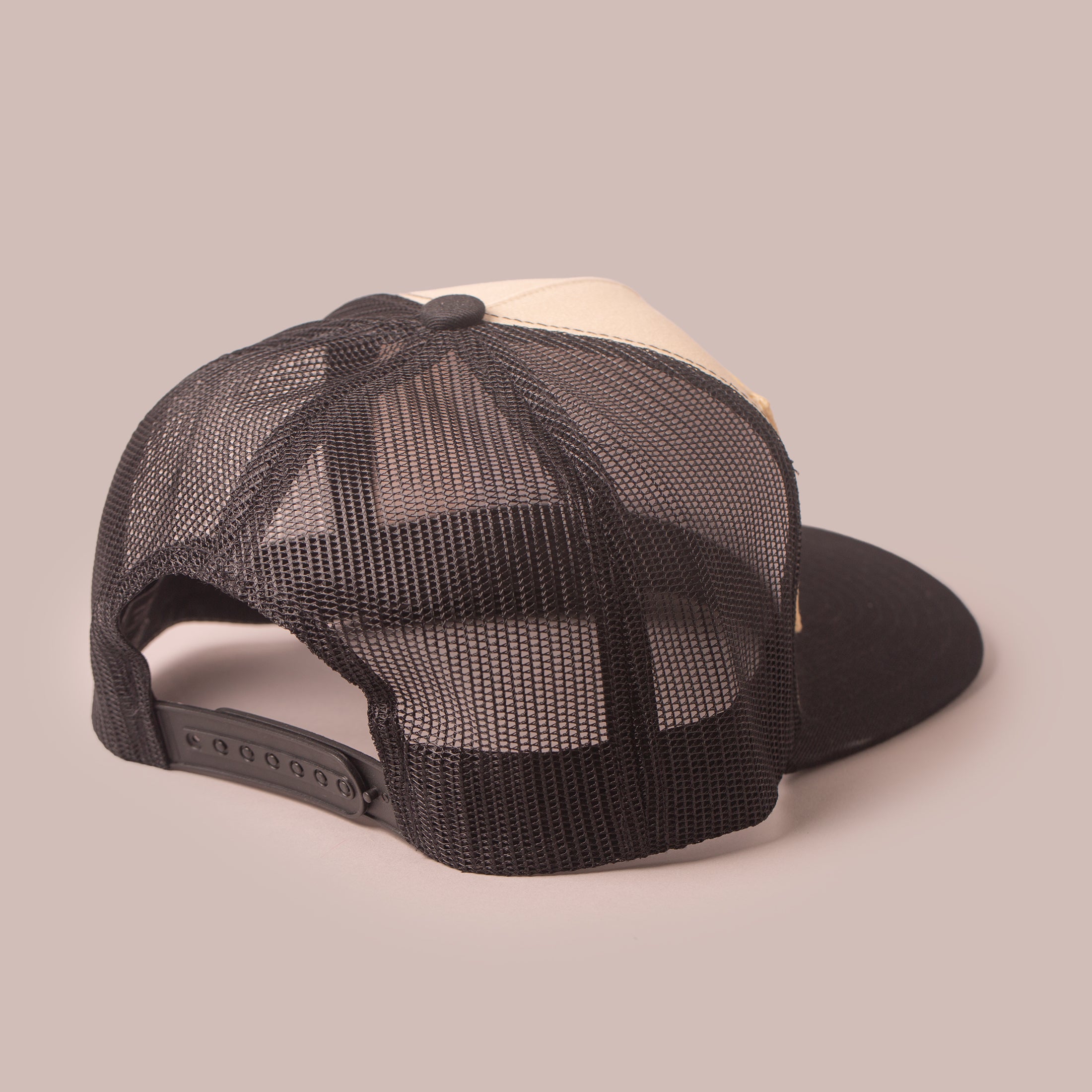 Sunbank 24 Daytona 84 Trucker Hat