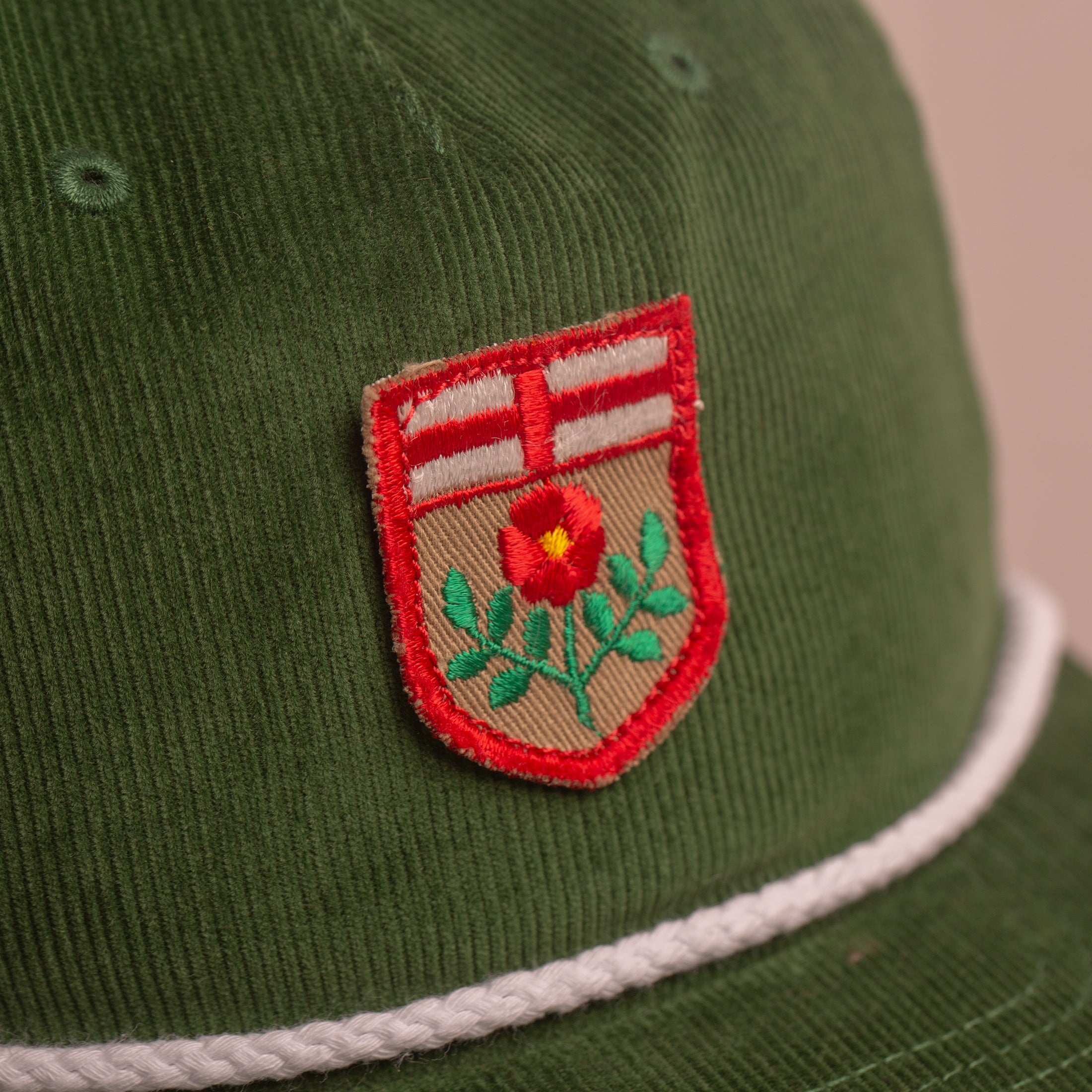 Canada Poppy Crest Corduroy Rope Cap